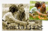 Socialización…. Índice:  Definición de socialización  Proceso de socialización  Tipos de socialización Socialización primaria Socialización secundaria.